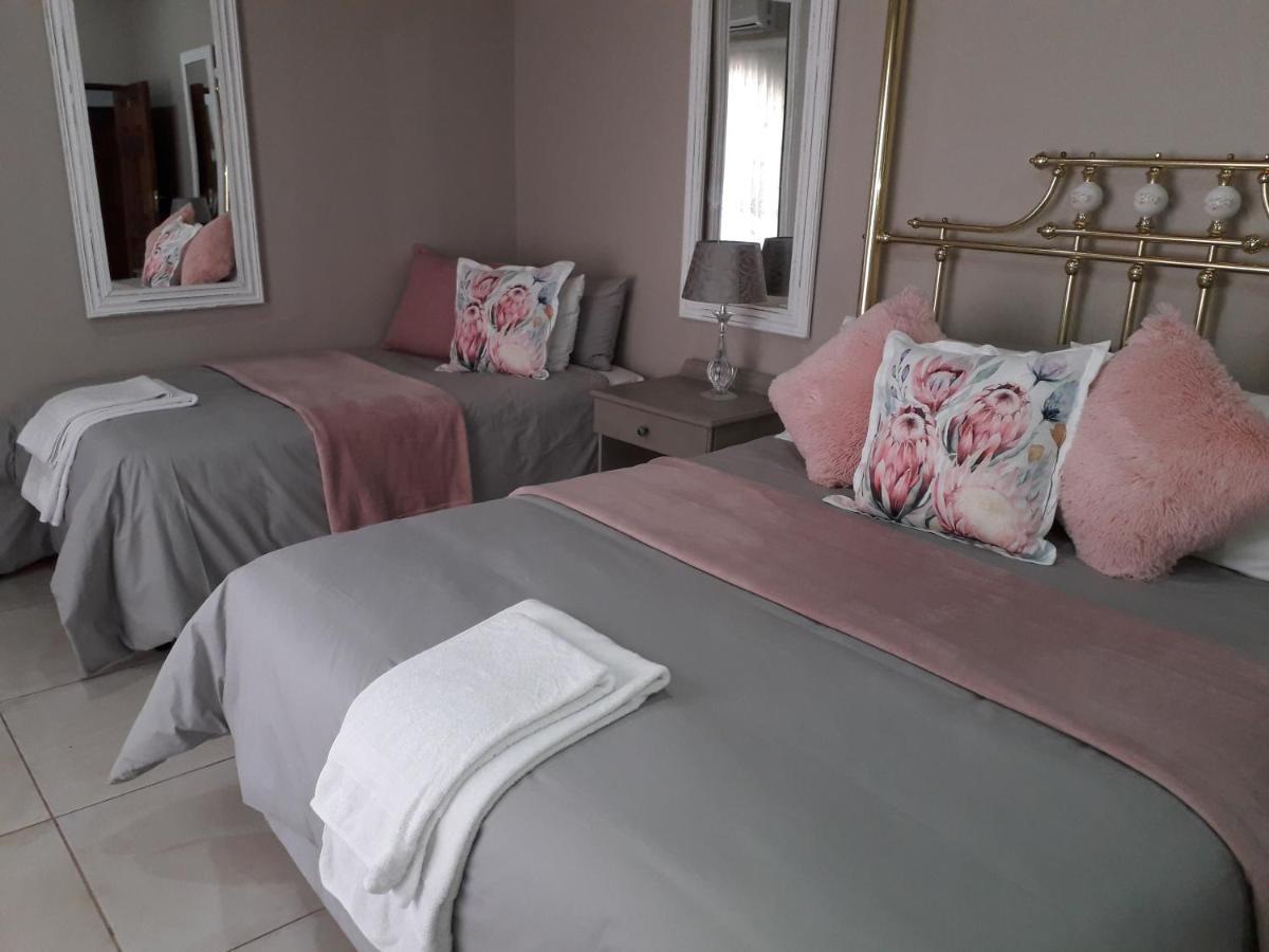 Tuscany Vryburg Luaran gambar