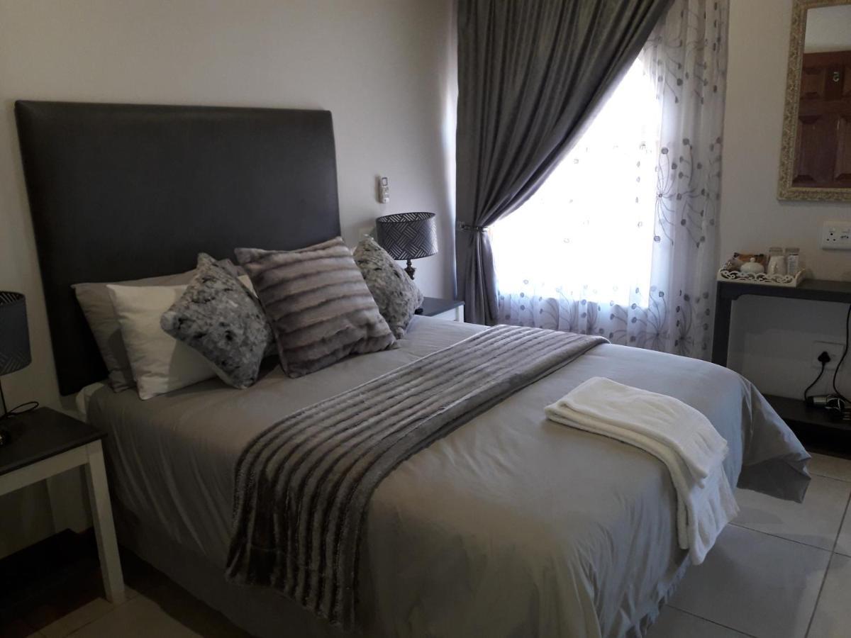 Tuscany Vryburg Luaran gambar
