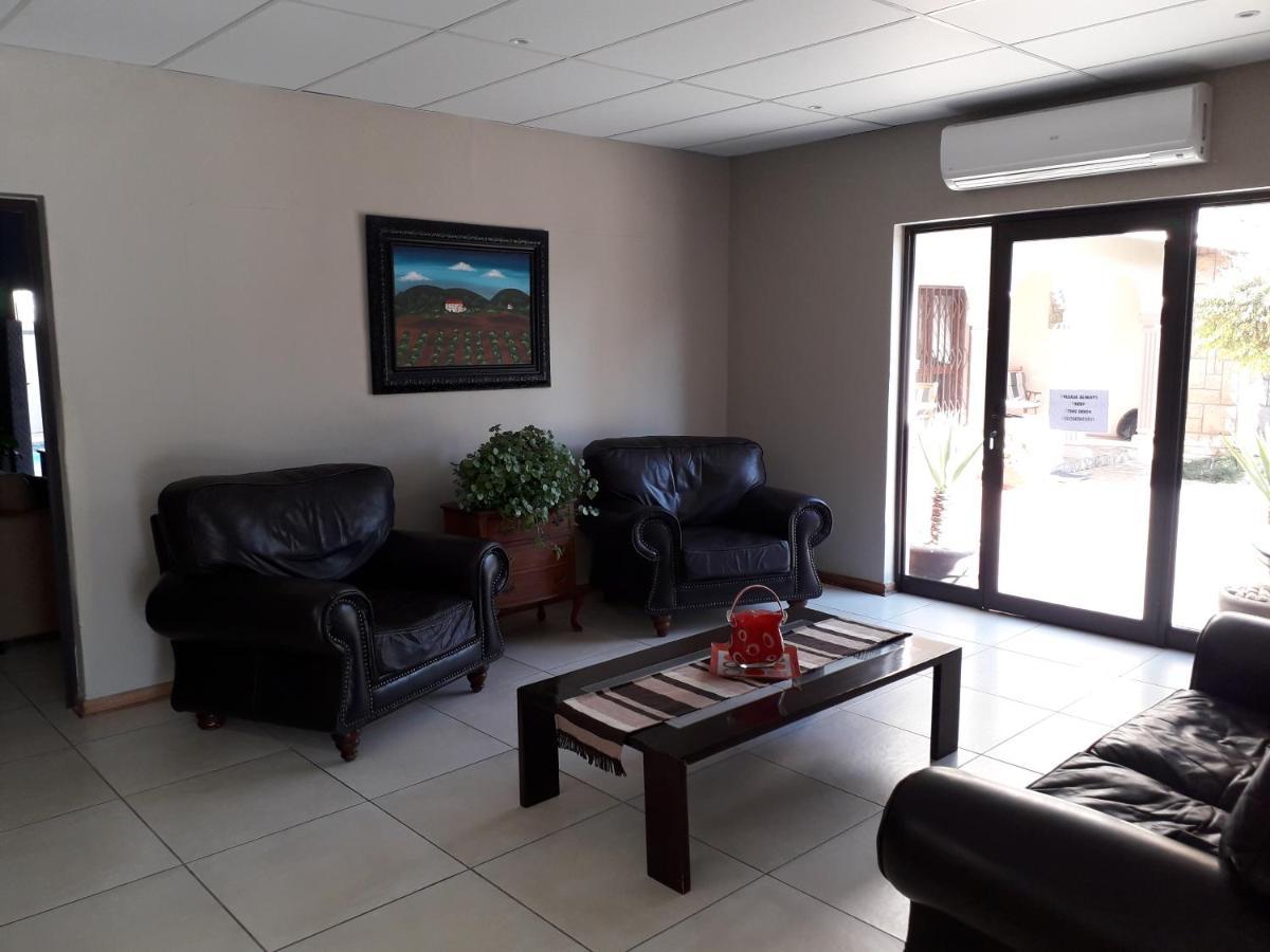 Tuscany Vryburg Luaran gambar