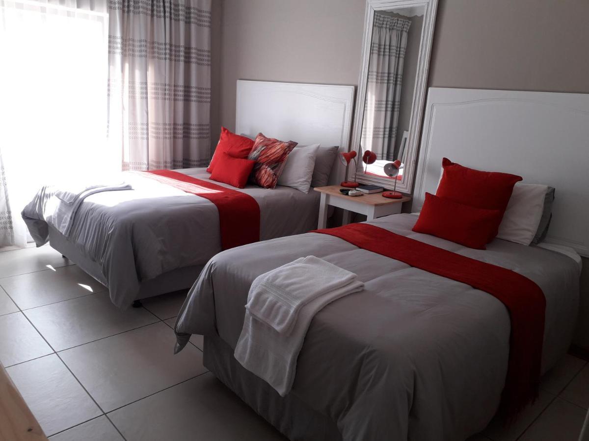 Tuscany Vryburg Luaran gambar